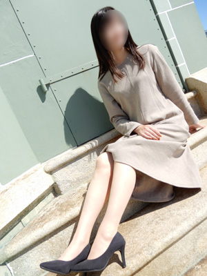 ロダン デリヘル 神戸・三宮 ☆厳選された上品で綺麗な熟女・人妻専門♪のリアルタイム情報