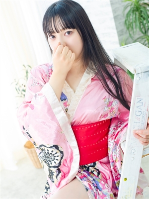 RED ROOM（レッドルーム） りのあ