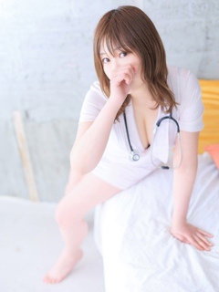 あゆみ「RED ROOM（レッドルーム）」
