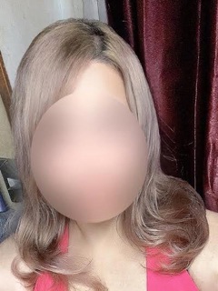 あまね「RED ROOM（レッドルーム）」