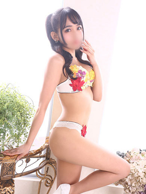 アムール カナデ