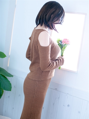 人妻100人斬り 日本橋店の女の子詳細ページ フードルtv