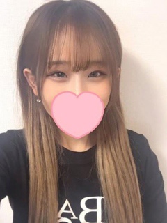 あゆ「やんちゃな子猫　日本橋店」