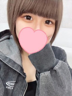 なち「やんちゃな子猫　日本橋店」