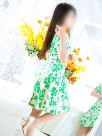 ミセスコンテローゼ デリヘル 梅田 本日の出勤女性＆受付開始時間のご案内♪のリアルタイム情報