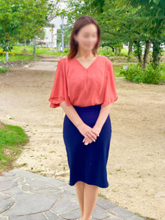 なつき「完熟ばなな谷九店」