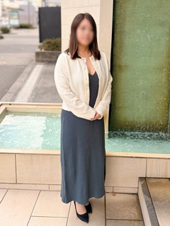 すず「完熟ばなな谷九店」