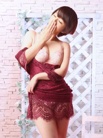 クラブパラダイス デリヘル 梅田 ボーイッシュ美女☆AAAクラスのリアルタイム情報