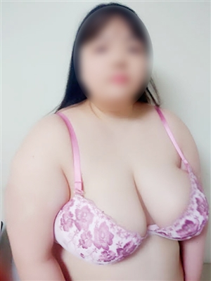 れもん「巨乳・ぽっちゃり専門店 蒼いうさぎ」