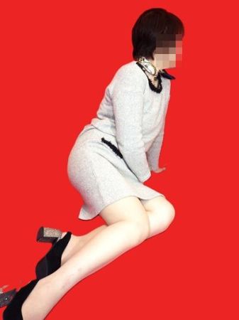 熟女ばかり ホテヘル 十三 熟女専門店！綺麗な熟女を厳選！!のリアルタイム情報