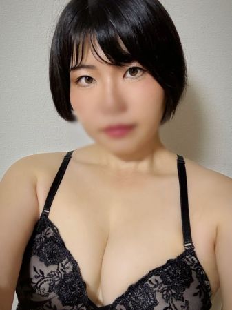 Fairy-亀頭責め・寸止め・ミルキング（連続発射）専門店 デリヘル 難波・心斎橋 新人キャストのご紹介のリアルタイム情報